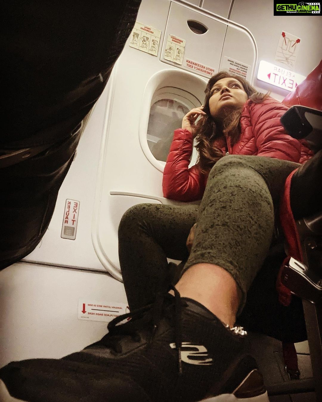 Priyanka Nalkari Instagram - #wenthereissomemoretimetotakeoff #timerclicks #iphone14pro #traveling #airasia #sketchers #redjacket #instagram #instagood #instadaily #instamood
