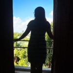 Priyanka Nalkari Instagram – #loveddview #greenery #nature #naturelovers #sillout #peace #shoot #chennai #actress #roja #seetha #priyankanalkari #instagood #instagram #instadaily #instalove 
Clicked by Madhu 😘