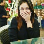 Priyanka Nalkari Instagram - "I LOVE TO LIVE .. I LIVE TO LOVE". Pc : @aabidbhushan