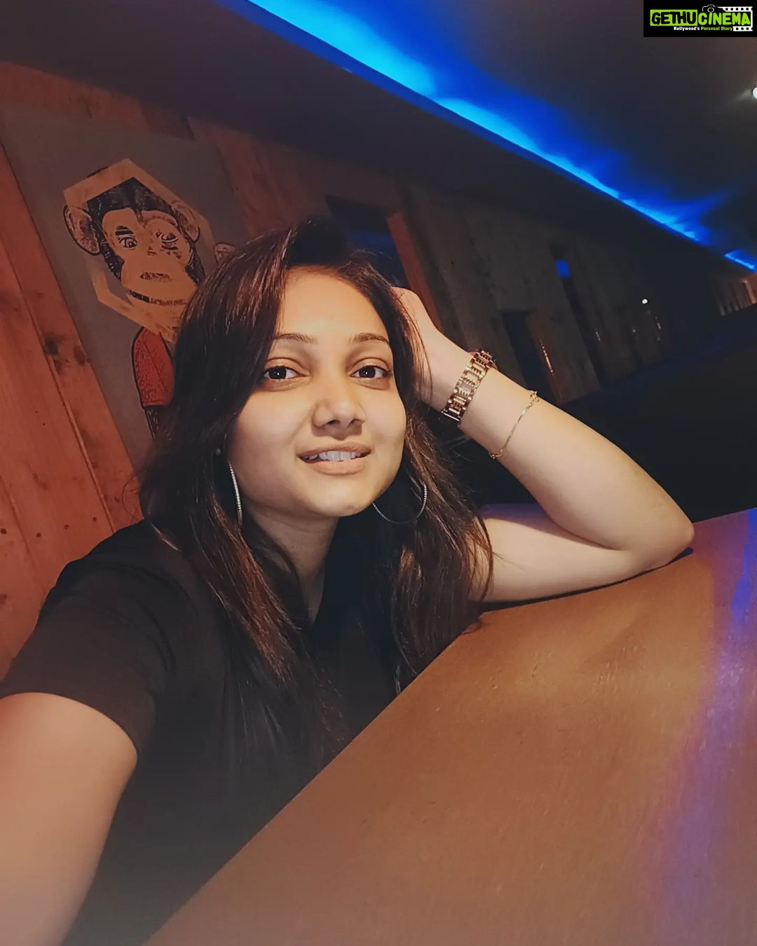 Priyanka Nalkari Instagram - #somepeace #black #fatmonkey #selfie #chennai #ursroja #nalkarpriyanka #priyankanalkari #roja #chennairoja #instagram #instalove #instadaily #instamood #selflove #selfmotivation #beingstrongwomen #positivity