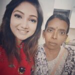 Priyanka Nalkari Instagram - #Thankyouprabha #assitatnt #likesister #roja #rojserialshootingspot #memorabledays #chennai #tamilnadu #fanslove #support #family #stronggirlme #actresslife #missuroja #rojafamily #rojafans #nalkarpriyankafans #rojateam