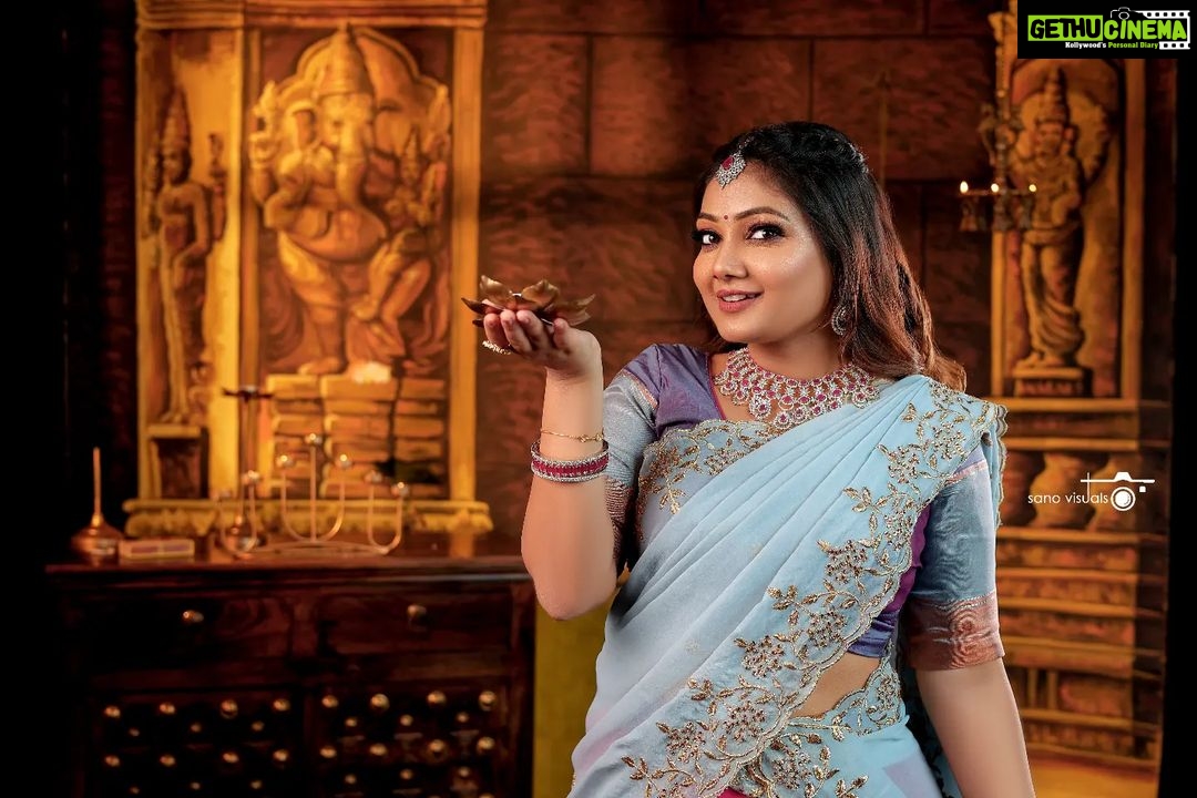 Priyanka Nalkari Instagram - Photography : @sano_visuals Retouch : @harry_dane_retouch Mua @profile_makeover Costume @akshaya_meenakshi_kanchipuram