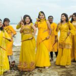 Priyanka Nalkari Instagram - #dance #family #friends #haldivibes #traditional #yellowdresscode #terras #yellowflowers #beautifuldecorations #rockingclicks #photography @smilebookphotography Mua @gayathrimunuswamy