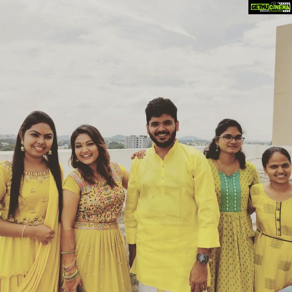 Priyanka Nalkari Instagram - #thankyouall #sweets #makeup #hairdo #yellow #outfits #haldifunction #marriagevibes #chennai #instagram #actresslife #celebrities #roja #nalkarpriyanka Mua @gayathrimunuswamy