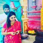 Priyanka Nalkari Instagram - #jusmarried #myman #finallymetmysoulmate #love #werone #afterlotsofstruggle #family #fanslove #strength #mine #myloveforever #malaysia #murugan #malaysiamurugantemple😍