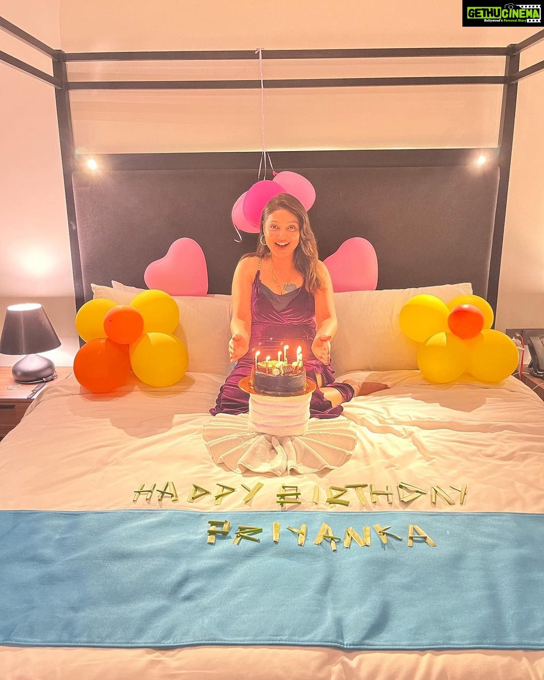 Priyanka Nalkari Instagram - #birthdaygirlme #surprise #loveu @rahulvarmas happybirthday #priyankanalkari #nicknamepandu #actress #seetha #roja #tamil #telugu #family #love #life #strength #strongwomen #peace #happiness #thankyouall #for lovely wishes ❤️