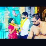 Priyanka Nalkari Instagram - #jusmarried #myman #finallymetmysoulmate #love #werone #afterlotsofstruggle #family #fanslove #strength #mine #myloveforever #malaysia #murugan #malaysiamurugantemple😍