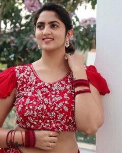 Radhika Preeti Instagram - ❤❤

#radhikapreethi #rp #selflove #radhi #redlove #happyme