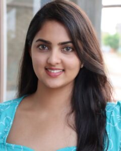 Radhika Preeti Instagram - 💙💙

📸 mommy darling  @preethi.geetha 😘❤

#radhikapreethi #rp #mommysgirl #radhi #happyme
