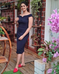Radhika Preeti Instagram - 🖤💙

#radhikapreethi #rp #radhi #rangoli_stores