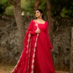 Radhika Preeti Instagram – ❤️❤️

Costumes – @ivalinmabia
Photography – @camerasenthil
Makeup – @deepi_makeupartistry
Hair – @jeevi_makeup_artistry
Shoot organised by @rrajeshananda

#radhikapreethi #radhi #rp #selflove