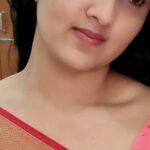 Radhika Preeti Instagram - Saree love❤️❤️ #radhi #radhikapreethi #rp #love #reelitfeelit #tamilsongs #bgm