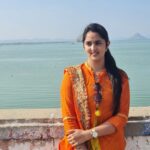 Radhika Preeti Instagram - ❤️‍🔥❤️‍🔥 #selflove #radhi #radhikapreethi #rp #templevisit #krishnagiri #tamilnadu Krishnagiri Dam