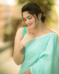 Radhika Preeti Instagram - She got back to the life she was meant for💫💙 Artist - @iamradhikapreethi Costumes - @ivalinmabia Photography - @camerasenthil Makeup - @jiyamakeupartistry Hair - @mani_stylist_ Shoot organised by @rrajeshananda #radhikapreethi #radhi #photoshoot #rp