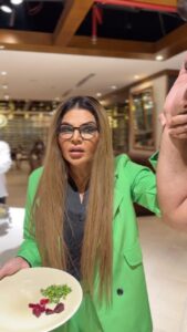 Rakhi Sawant Instagram - Mujhe Bulaya He Q tha🥴

#comedy #funny #memes #funnymemes #meme #lol #love #humor #fun #dankmemes #tiktok #memesdaily #instagram #follow #funnyvideos #like #lmao #jokes #instagood #viral #dank #dailymemes #laugh #explorepage #trending #edgymemes #comedian #memepage #offensivememes #music