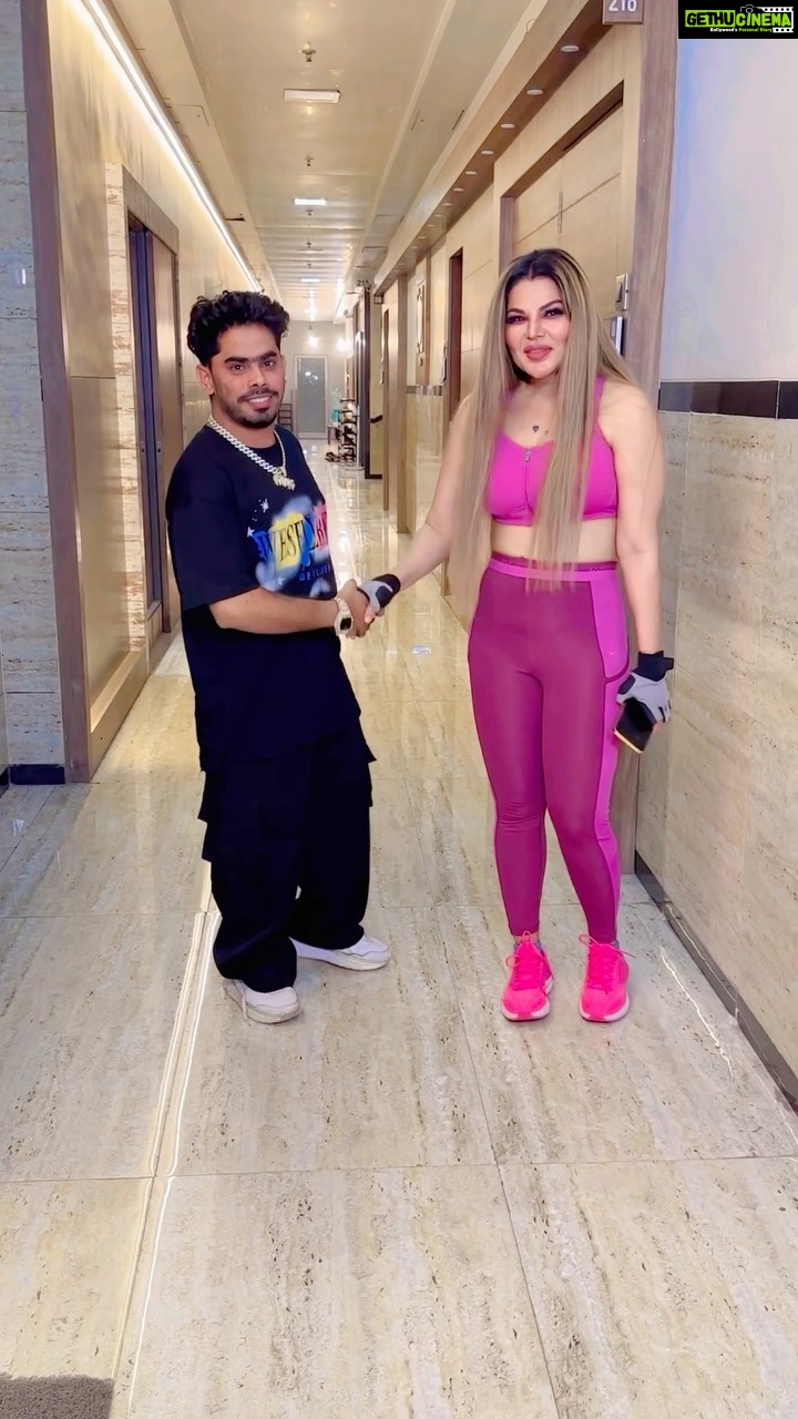 Rakhi Sawant Instagram - @rakhisawant2511 🔥❤️