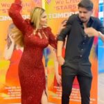 Rakhi Sawant Instagram - Na na 30 girl friends bohot hoti hai @rakhisawant2511 ji 🤣😁 #rakhisawantacademy @rakhisawantacademy