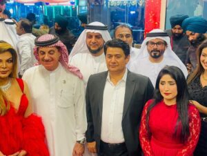 Rakhi Sawant Instagram - Rakhi Sawant and Some Local With Eman Umar In Dubai Night Event it’s a very nice Event in UAE 🇦🇪 #emanumar09 #instagram #instagramreels #facebook #facebookreels