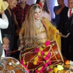 Rakhi Sawant Instagram - #RakhiSawant all decked up and enjoys playing Dhol 😍🤗 @rakhisawant2511