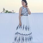 Rasika Dugal Instagram - My #Nirma moment 🤣 You are a true 80s child if you complete the following jingle (without googling it) 'Doodh si safedi...' Outfit: @shopverb Jewellery: @goldenwindow HMU: @jyotiiadvani.artistry Styling: @who_wore_what_when 📸: @thefirstclik #OOTD