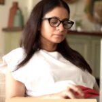 Rasika Dugal Instagram - Maybe I'll tell you tomorrow... 🤔😬 #LifeOfAProcrastinator #Trending #ReelIt #ReelItFeelIt