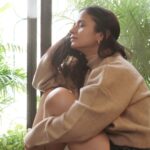 Rasika Dugal Instagram - Is sweater weather here... for the Bombay waalas? 😀 #SweaterWeather #WinterIsHere