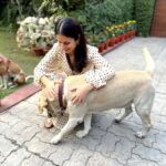 Rasika Dugal Instagram - The kind of love that makes the heart fullest ❤️ #Hometown #Family #Jamshedpur
