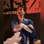 Rasika Dugal Instagram - Memories from the stage... Some moments from a performance of #Dastangoi many years ago 😊. I think I still have this costume somewhere. Because 'the theatre things' one always keeps... #WorldTheatreDay #LifeOfAnActor