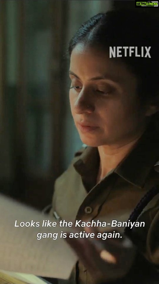 Rasika Dugal Instagram - Delhi Crime Season 2 NOW STREAMING! 🚨⚡️ @netflix_in @shefalishahofficial @rajeshtailang @anuraag_arora_official @thegopaldatt @sidharthbhardwaaj @tillotamashome @jatingoswani_official @netflix_in @GoldenKaravan @florencesloan5 @kaplanaaron @apoorvarb @kohlipooja @_filmkaravan_ @mapuskar @_adilhussain @skglobalent @chopsfilms @yamini_pictures @imvicky.v @bombayfables @click_on_rm #NeetiSingh #DelhiCrime #DelhiCrime2 #DelhiCrimeSeason2 #Season2 #VartikaChaturvedi #Netflix