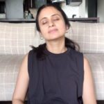 Rasika Dugal Instagram - How I thought I was starting my day... how I ended up starting my day! #MorningDilemmas #Workout #Transition #TransitionReels #Trending #ReelIt #ReelItFeelIt