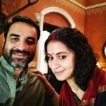 Rasika Dugal Instagram - Happy Birthday @pankajtripathi. To many more seasons of conversations (which you always make so interesting) and laughter... and see you soon 😉 #Mirzapur #AkhandanandTripathi #BeenaTripathi