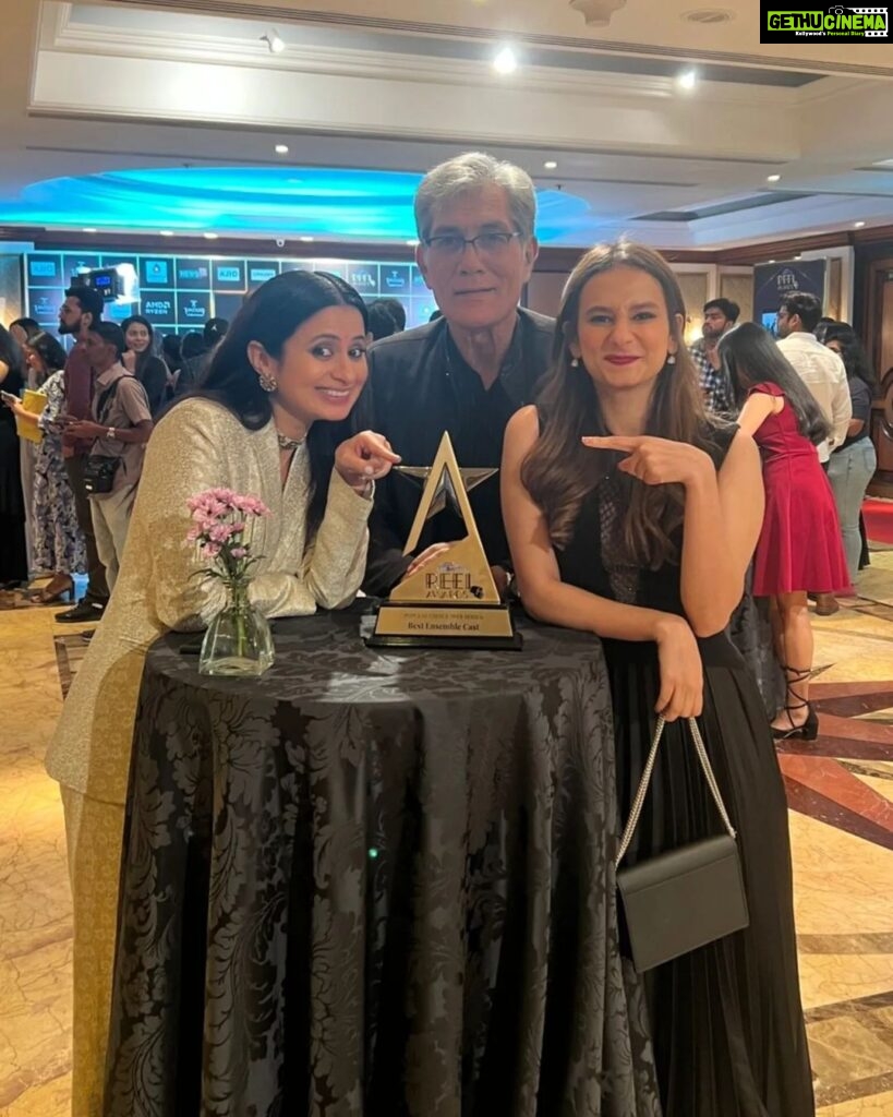 Rasika Dugal Instagram - About last night @cnnnews18 #ReelAwards... #DelhiCrime2 won the #BestEnsembleCast. It is special to win for performance as a team... because performances are never in isolation.❤️ Thank you for bringing us together @castingchhabra @mukeshchhabracc and @goldenkaravan. And @chopsfilms for giving our various crazy energies one direction. Thank you team for being as talented as you are! We missed you! @shefalishahofficial @rajeshtailang @anuraag_arora_official @gopaldatt @sidharthbhardwaaj @tillotamashome @jatingoswami_official @aakashdahiya002 @_adilhussain With @yashaswinidayama @denzilsmithofficial @netflix_in @florencesloan5 @kaplanaaron @apoorvarb @kohlipooja @_filmkaravan_ @mapuskar @skglobalent @yamini_pictures @imvicky.v @bombayfables @click_on_rm @davidbolendp #NeetiSingh #DelhiCrime #DelhiCrime2 #DelhiCrimeSeason2 #Season2 #VartikaChaturvedi #Netflix #News18ShowshaReelAwards2023