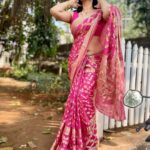Reema Vohra Instagram – 🦢Oh hansini,Meri hansini🦢@rinkuworah 

.
.
.
.
.
.
.
.
.
.
.

.
.
.
.
.
.
.
.
.

.
.
.

.
.
.
.
.
.

.
.
.
.
.
.
.
.

#sareequeen #dubai #navelqueen #navel #deepnavel #thoppul #thoppulrani #mallugram #mallugirl #mallugirls #malluinsta #tamilgirls #tamilcinema #tamilactress #hotindiangirl #southactress #southindiansaree #malluhot #malluactor  #sleveless #armpit #sexywaist #curves #bellybutton #sexynavel #nabhi #navelfetish #navelshoutout #navelhole #navelqueen #navellover 

.
.
.
.
.
.
.
.
.
.
.

.
.
.
.
.
.
.
.
.

.
.
.

.
.
.
.
.
.

.
.
.
.
.
.
.
.