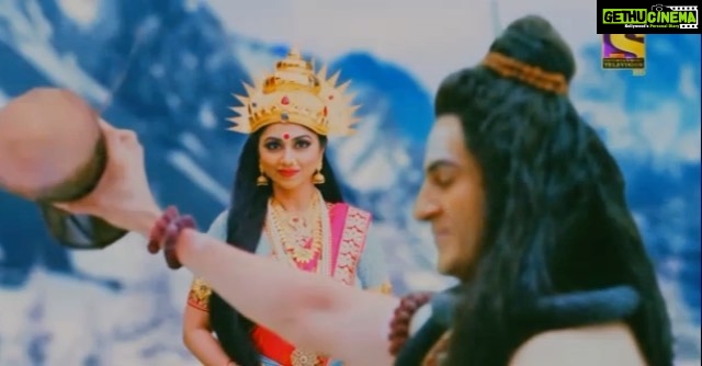 Reema Vohra Instagram - Shiv-Parvati ❤️❤️🙏🏻 Are you loving Shiv-Parvati on your screen? @rinkuworah @sonytvofficial . . . . . . . . . . . . . . . . . . . . . . . . . . . . . . . . . . . . . . #shivparvati #shivparvati🙏 #shiva #parvati #yashomatimaiyyakenandlala #sonytv #sonytvofficial #shivji #bholanath #bholenath #jaishivshankar #goddesslook #goddess #goddesshair #goddessbraids #goddesses #goddesslocs #fyp #explorepage #beautifulcouple #god #goddessenergy #beauty #gorgeousgoddess #kailash #kailashparvat #me #goddessworship #goddessvibes #jewelry . . . . . . . . . . . . . . . . . . . . . . . . . . . . . . . . . . . . . .