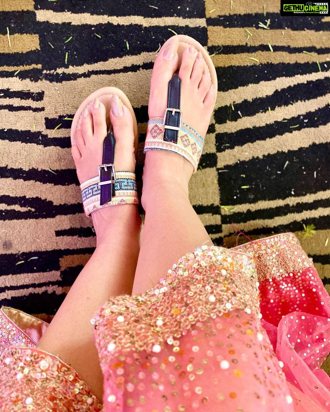 Reema Vohra Instagram - ❤️She sets the kind of fire in your soul that you will walk on barefoot just to call her yours ❤️ . . . . . . . . . . . . . . . . . . . . . . . . . . . . . . . . . . . . . #feet #foot #japanesefeet #asianfeet #girlsfeet #footfetish #footfetishnation #footfetishcommunity #toes #beautifulfeet #ourfeet #prettytoes #pedicure #perfectfeet #cutefeet #feetsagram #feetworship #toelovers #toesofig #glitter #nailpolish #londonfeet #miamifeet #heatonmyfeet #higharches #higharchedfeet #feetnails #barefeetfetish #lovemyfeet #prettyfeetelite . . . . . . . . . . . . . . . . . . . . . . . . . . . . . . . . . . . . .