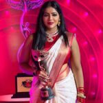 Reshma Pasupuleti Instagram – It was day to Cherish with humility & feel so blessed to be a part of @vijaytelevision 8th annual Vijay tele awards. Grateful for all the love & support and goin the extra mile to make me feel even more special 🙏🏽 thank you #bagyalakshmiserial #radhika  #thevillian ✌️ #bestvillianaward
