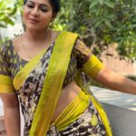 Reshma Pasupuleti Instagram – Don’t be afraid to be outnumbered. Eagles fly alone while pigeons flock together 💚💛