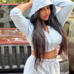 Reshma Pasupuleti Instagram – Even if you don’t realise it, you are moving forward ✌️ #happytuesday😊