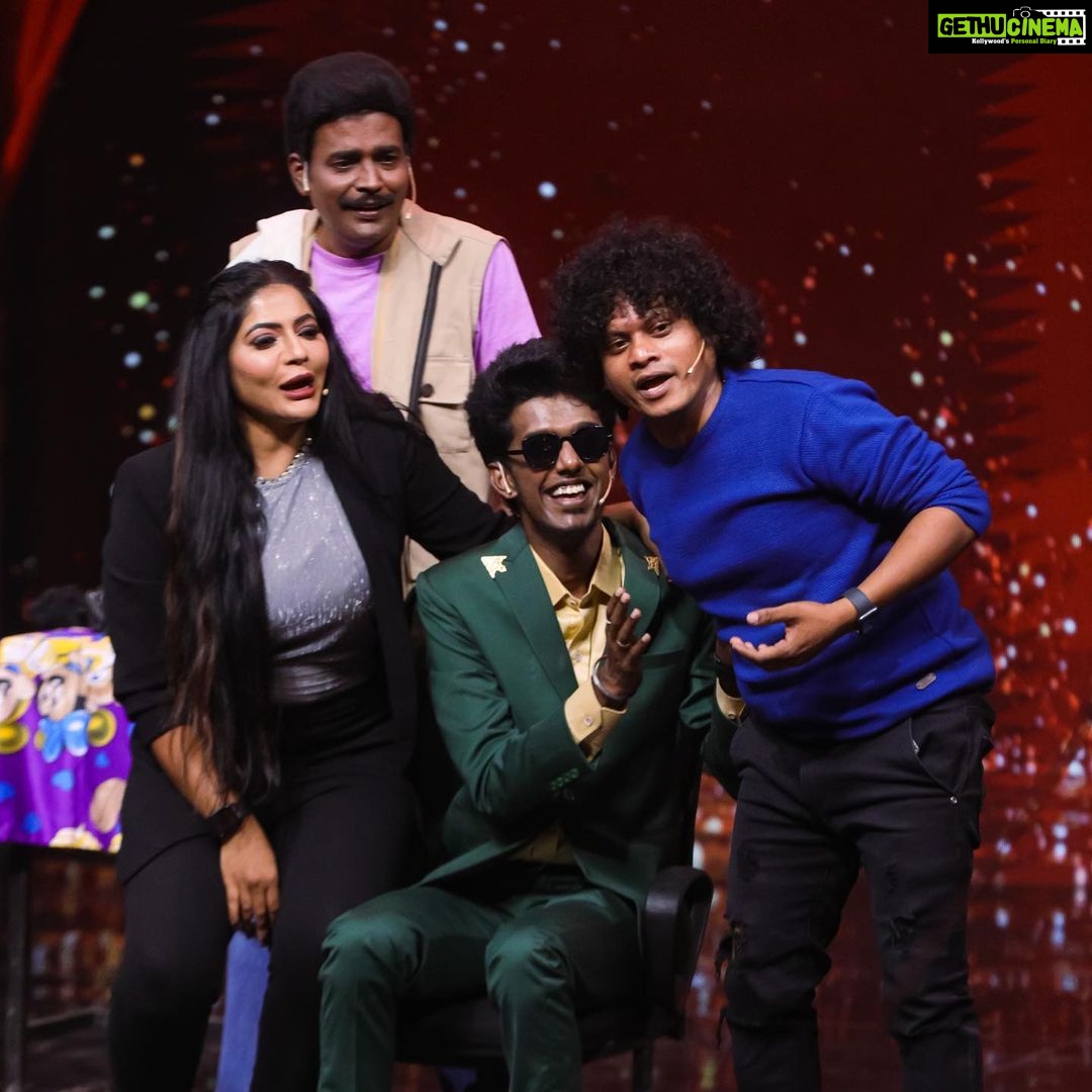 Reshma Pasupuleti Instagram - My #kpychampions4 family @mathuraimuthuofficial @shrutika_arjun @jalko_dhadibalaji @vijaytvpugazh @bjbala_kpy @aranthainisha @director_thomson_vijaytv the one place I truly am happy & has my ❤️. I’m grateful for director @director_thomson_vijaytv for giving me this gift🙏🏽 spiritually I needed it💯 Nandri Ayyaaaa 🙌🏽 Photography by @adem_vimalraj @vijaytelevision