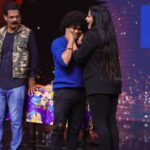 Reshma Pasupuleti Instagram - My #kpychampions4 family @mathuraimuthuofficial @shrutika_arjun @jalko_dhadibalaji @vijaytvpugazh @bjbala_kpy @aranthainisha @director_thomson_vijaytv the one place I truly am happy & has my ❤️. I’m grateful for director @director_thomson_vijaytv for giving me this gift🙏🏽 spiritually I needed it💯 Nandri Ayyaaaa 🙌🏽 Photography by @adem_vimalraj @vijaytelevision