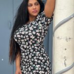 Reshma Pasupuleti Instagram - As an ambitious woman you have two options, A SUPPORTIVE PARTNER OR NO PARTNER AT ALL 🥰