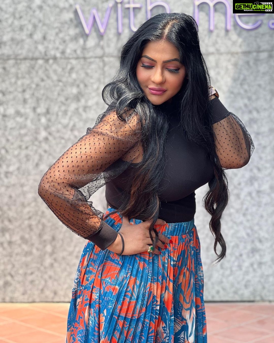 Reshma Pasupuleti Instagram - It’s woman’s day, celebrate yourself. 💐