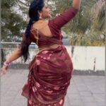 Reshma Pasupuleti Instagram - ❤️ breathe you are taken care🙏🏽 I learnt bharathanatyam when I was young don’t remember much sorry if any mistakes just loved the tune 💋