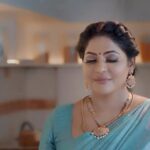 Reshma Pasupuleti Instagram – Parambariyam Maratha arusuvai miguntha Harekrishna Ponni Arisi, Nalla taram, Nalla suvai, arokyama kudumbangalin ore tervu Harekrishna Ponni Arisi, Indre arugil ulle kadaigalil vaangi undu magilungal.

@harekrishna.group
@Harekrishna_bathumalai
@akfilmproduction56
.
.
#harekrishnaponniarisi #harekrishnagroup #harekrishnataxtiles #aksharaboutique #viralponniarisi #ponniarisilovers #ponniarisifan #ponniarisisatham #harekrishnaponnirice #harekrishnaseeragasambarrice #harekrishnabasmathirice #harekrishnaitlyrice #bhagiyalakshmi #bhagiyalakshmiserial