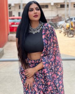 Reshma Pasupuleti Instagram - Iif you are extraordinary, they want ordinary. Just them well 👋 they don’t want someone well known, wanted an unknown. Wish them well 👋 what values you will find you 👑 #kpychampions