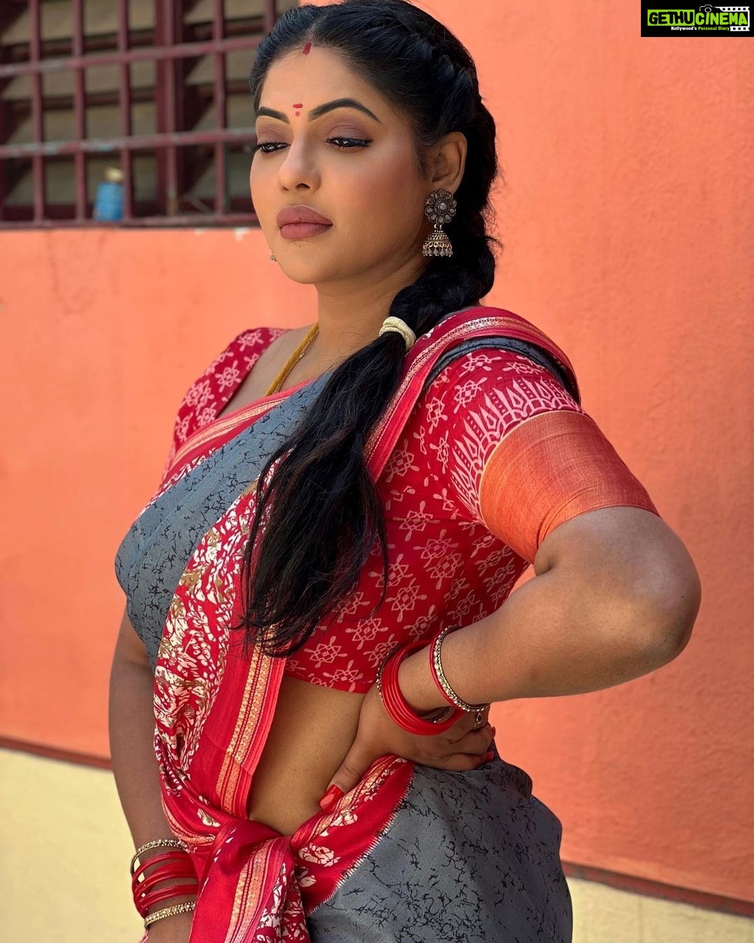 Reshma Pasupuleti Instagram - You are enough just as you are ❤️ The right person will value your worth 💋 @rs_fashionss_