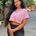 Reshma Pasupuleti Instagram - Life is messy & unpredictable, But that’s okay😊 fix what you can, adapt to what you cannot & keep doing your best 💞 Back from #veerapanditheni #chennai 🙂