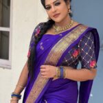 Reshma Pasupuleti Instagram - Life is full of surprises, keep yo spirits up 💙 @dharaniofficialpage outfit 🔥 Jewelry @jewelhub_chennai Saree draping @deepathomas_makeover_artistry
