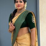 Reshma Pasupuleti Instagram – The energy for May is…. Only doing what feels genuinely right in your intuition & letting everything else go 🙏🏽

Saree by @dharaniofficialpage 
Jewelry @jewelhub_chennai