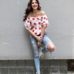 Rhea Chakraborty Instagram - Jalebi promoting #Jalebi , radio trails , styled by my sweet Jalebi @sanamratansi @style.cell ❤️ Top - @madison_onpeddar Makeup - @ahmedansari9216 Hair- @vicharemeghna 📸 - @shaikhhamza_photography